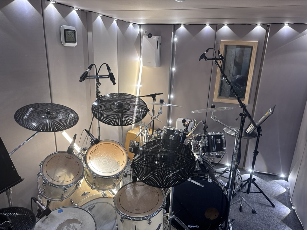 Schlagzeug-Raum bei MusiKreAktiv – Schlagzeugunterricht in Detmold