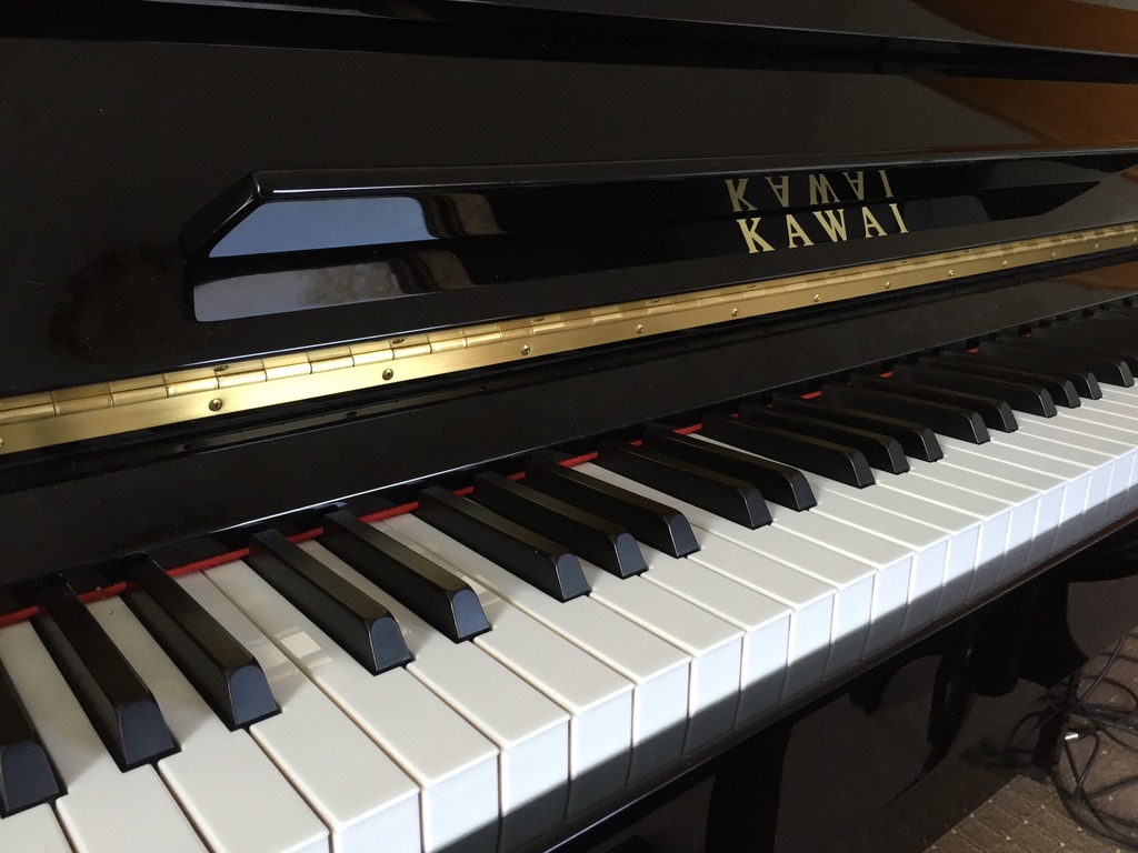Kawai Klavier – Klavierunterricht bei MusiKreAktiv Detmold